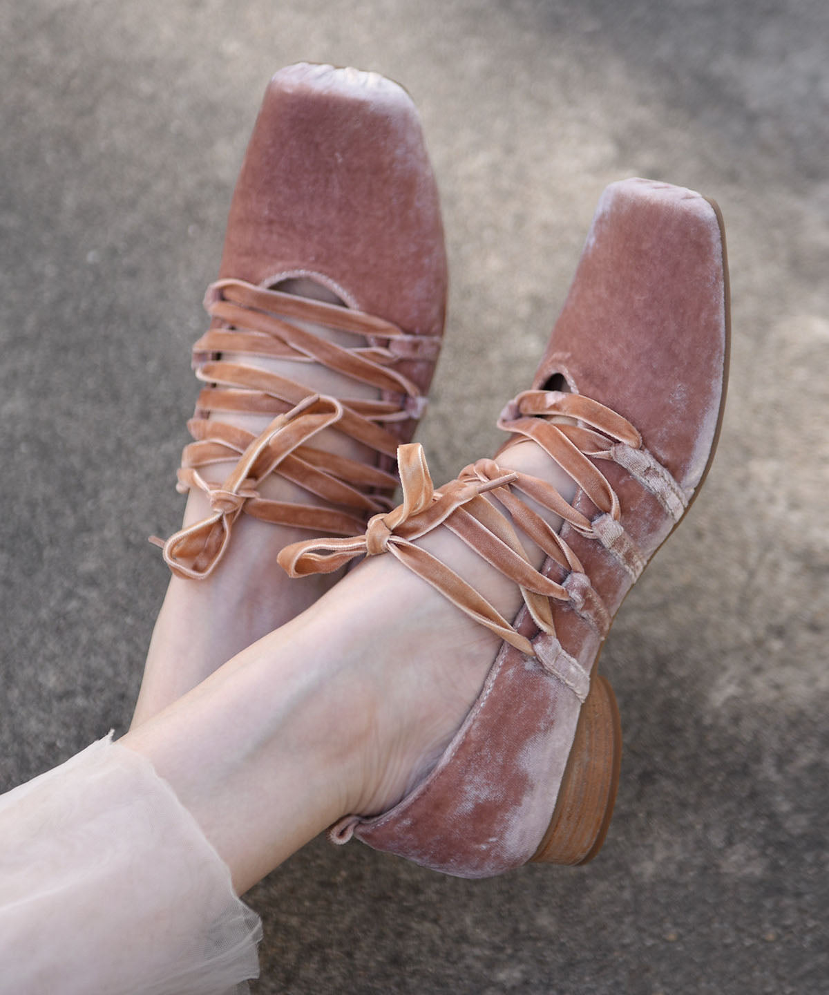 2026 New Pink Velvet Ballet Shoes Lace Up