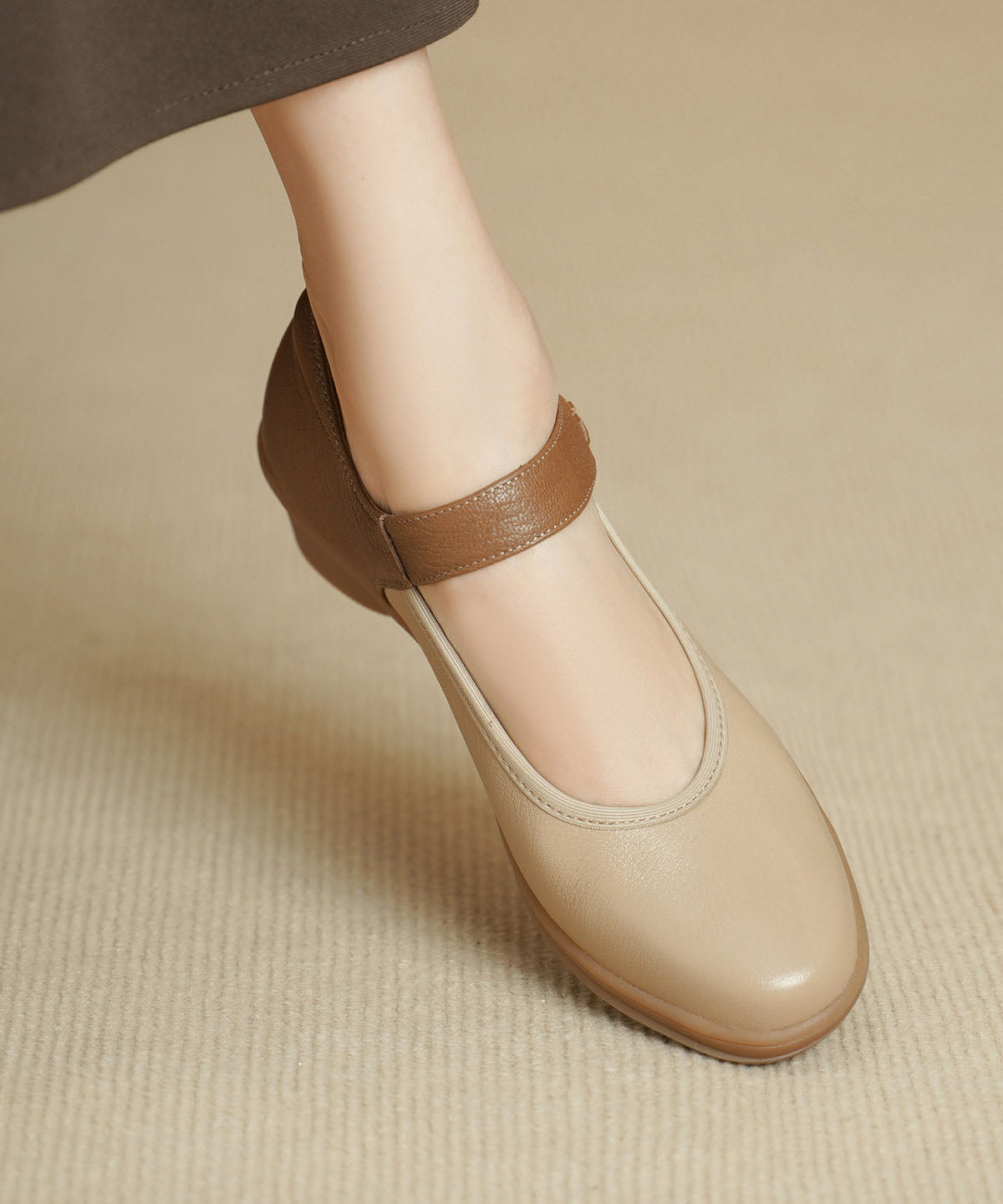 Apricot Sheepskin Splicing Chunky Heels Shoes Buckle Strap