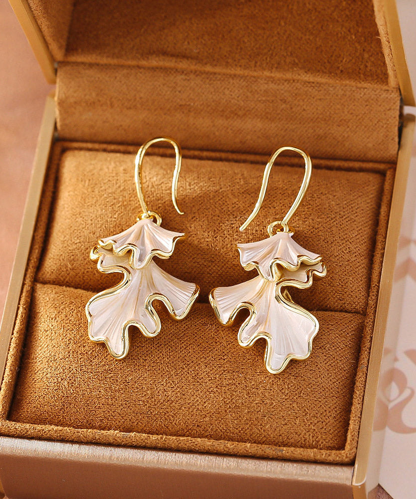 Beautiful Gold 18K Gold Asymmetrical Shell Dripping Glaze Ginkgo Leaf Drop Earrings