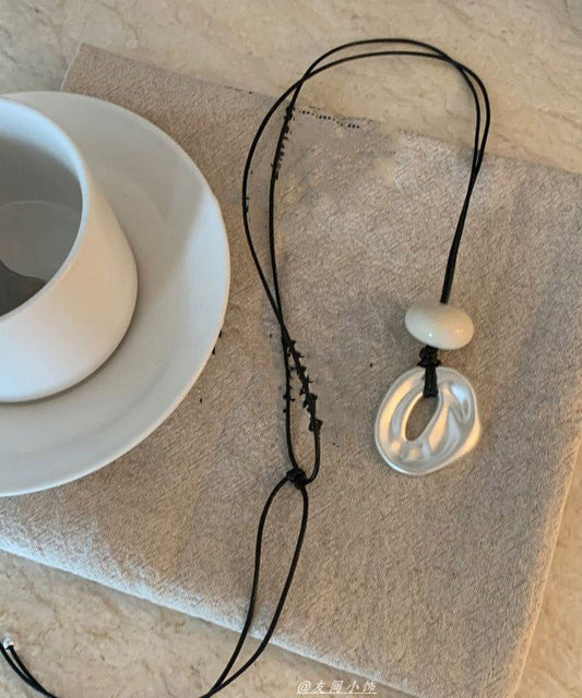 Brief Black Weave Asymmetrical Adjustable Pendant Necklace