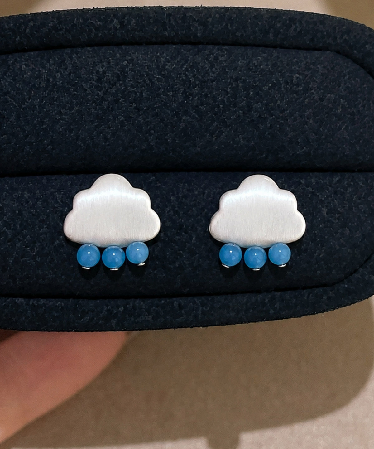 Chic White Sterling Silver Pearl White Cloud Stud Earrings