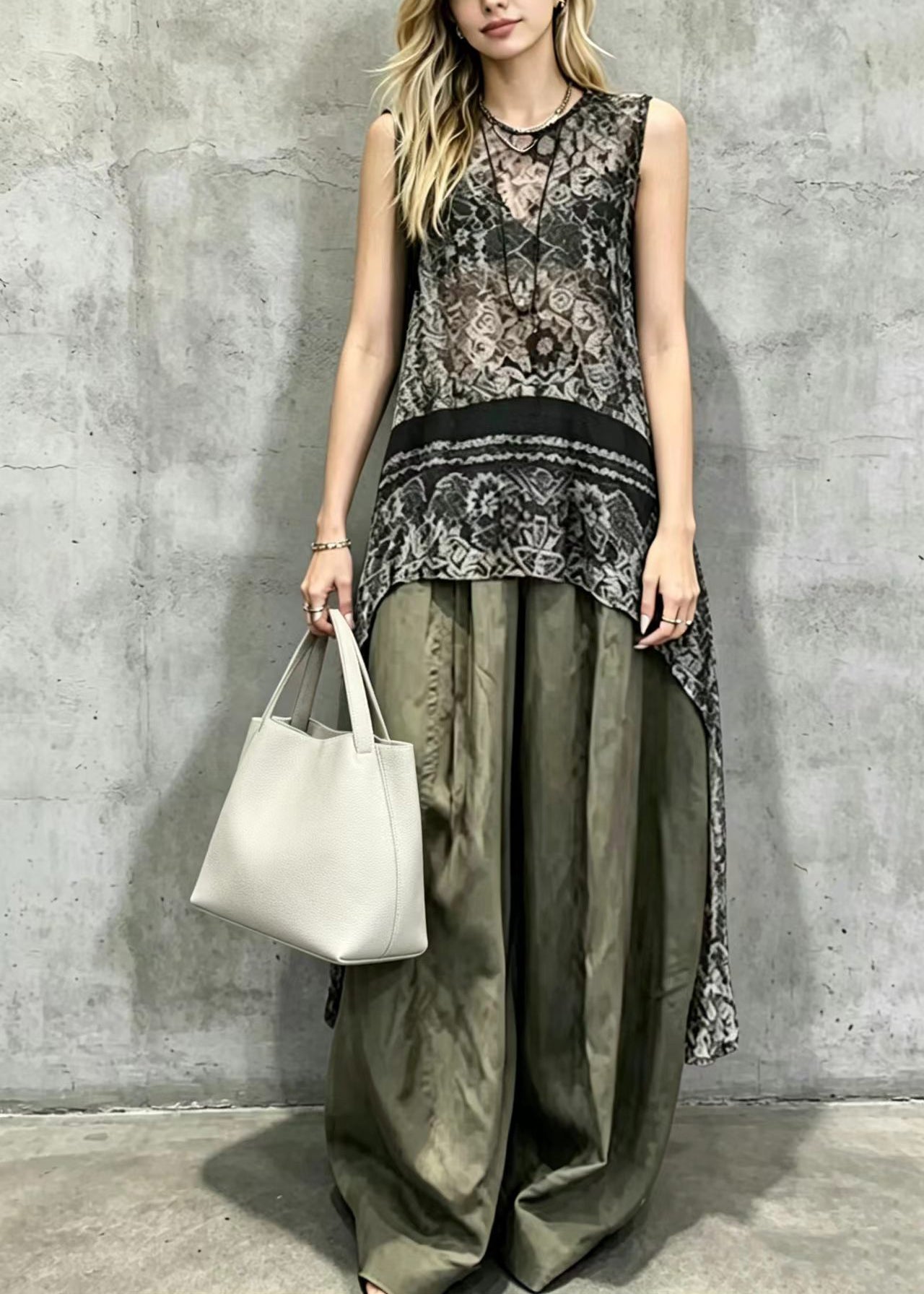 Classy Black Asymmetrical Print Top And Wide Leg Pants Two Pieces Set Sleeveless