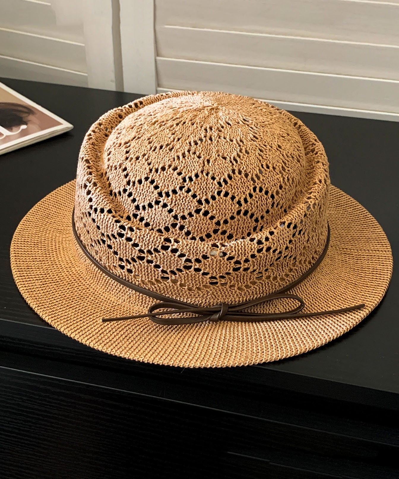 Elegant Beige Bow Hollow Out Straw Woven Cloche Hat