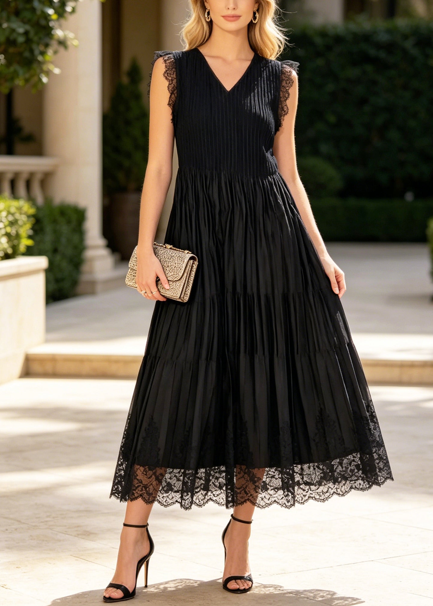 Fashion Black Wrinkled Patchwork Lace Holiday Dress Sleeveless