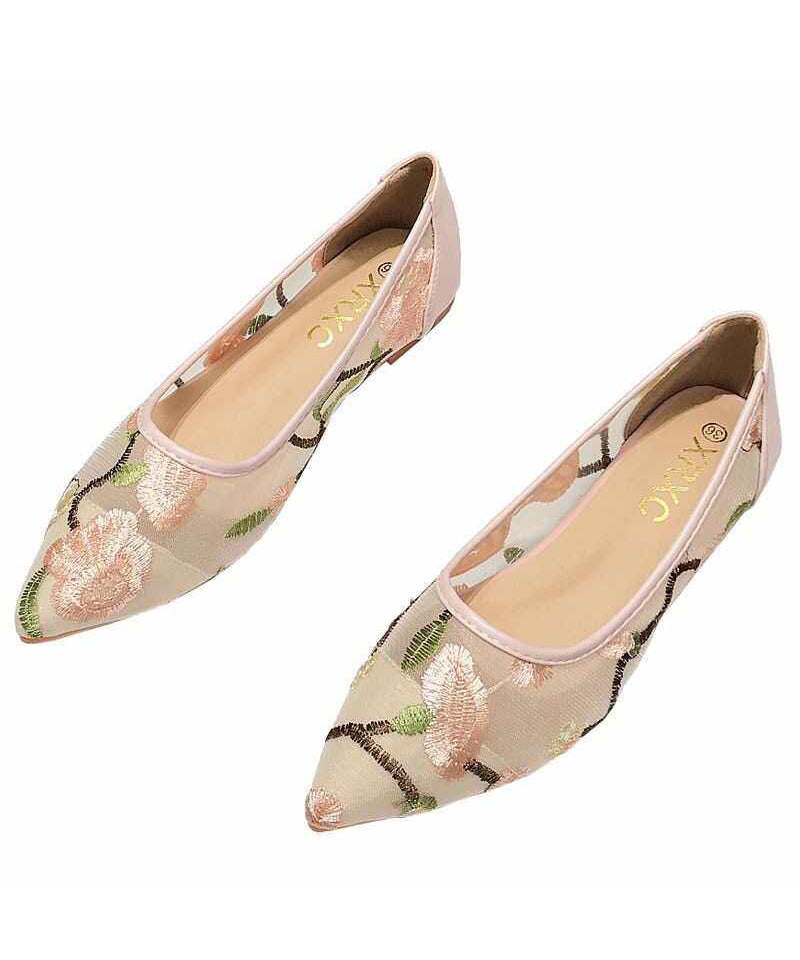Fine Beige Embroidered Flat Sandals Soft Water Sandals