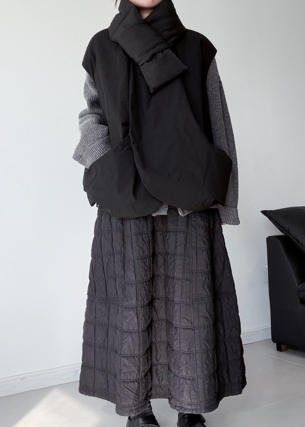 Italian Black Oversized Pockets Duck Down Canada Goose Vests Winter