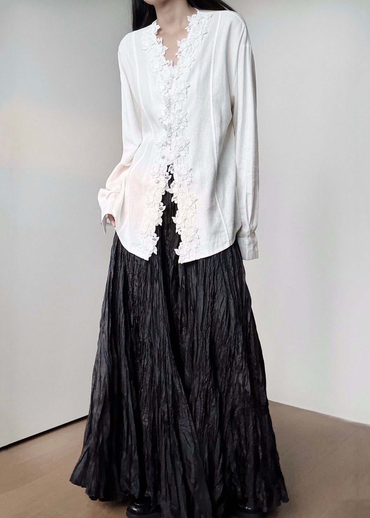 Italian White V Neck Embroidered Cotton Shirts Fall