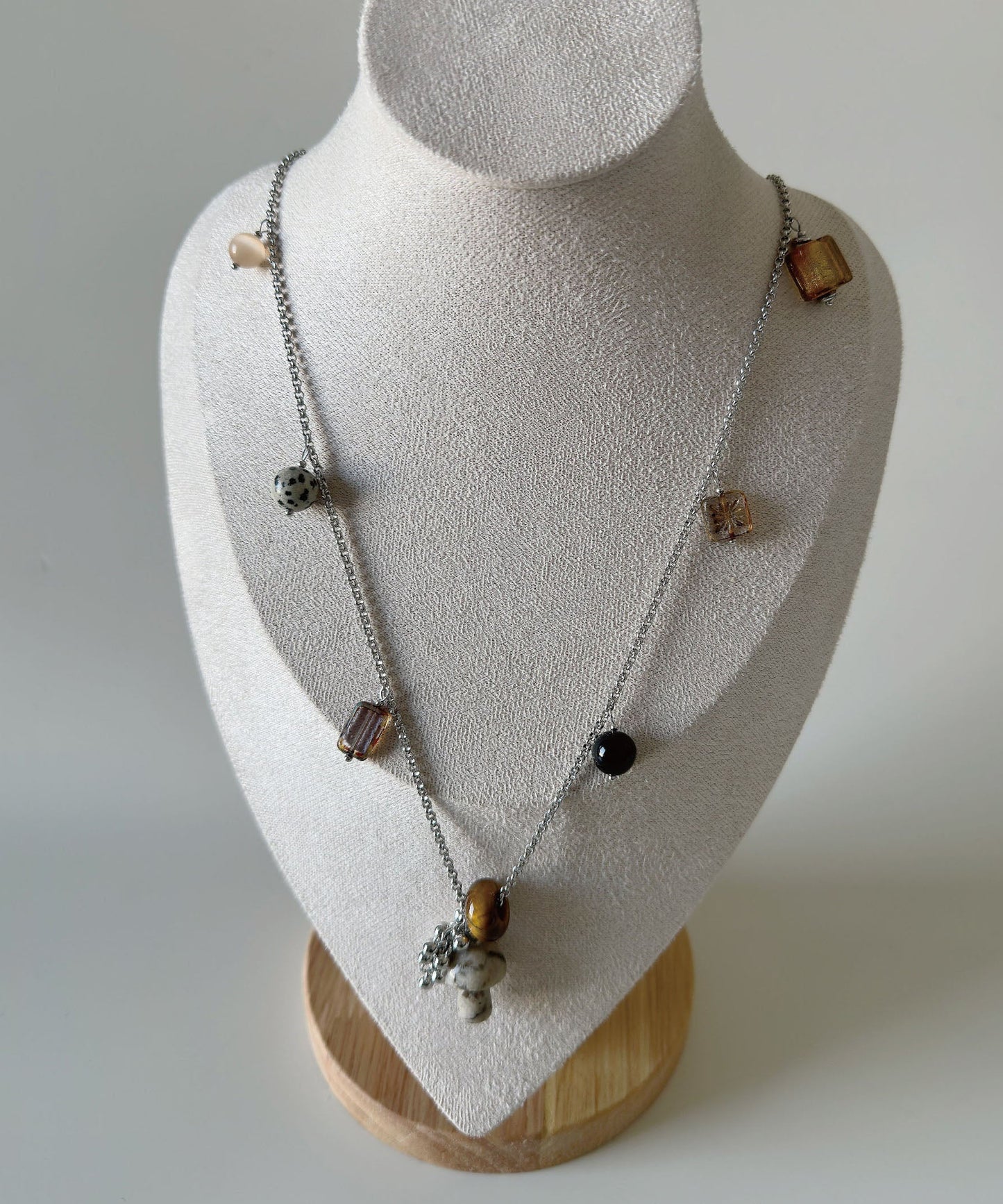 Natural Stone Crystal Pendant Pendant Titanium Steel Necklace