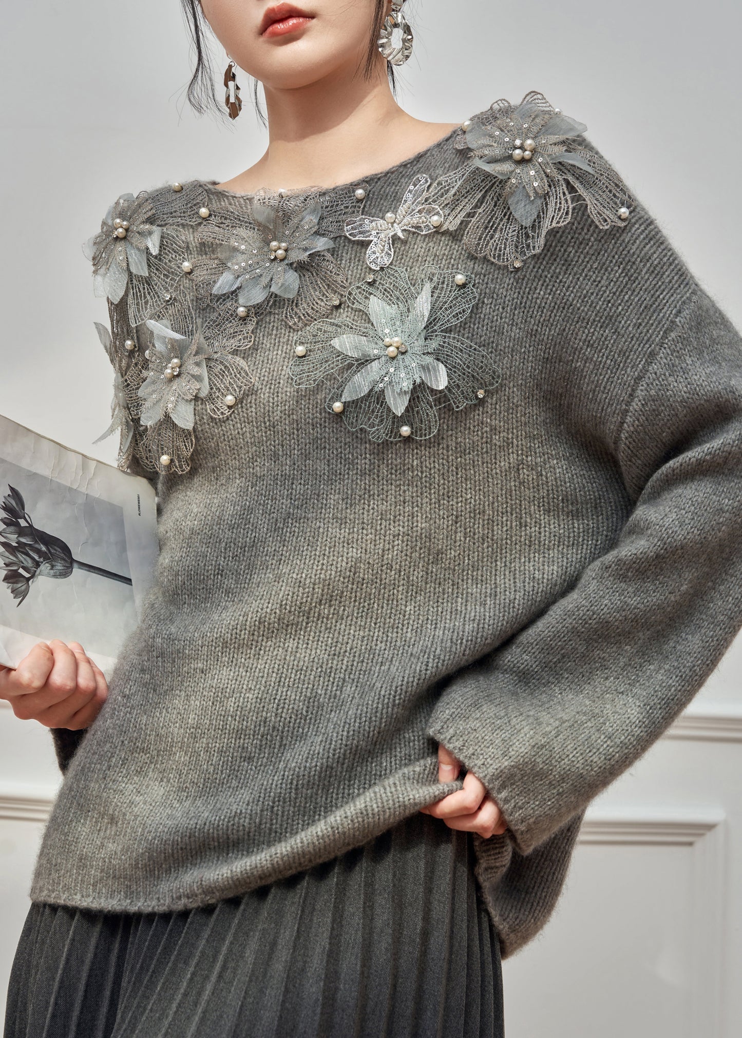 Original Grey O Neck Floral Pearl Knit Cardigan Winter