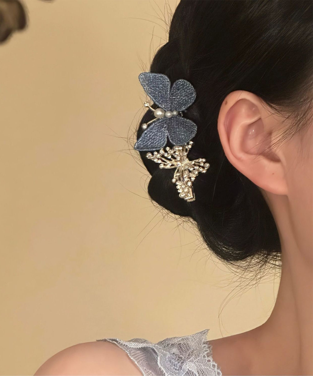 Retro Blue Alloy Zircon Butterfly Pearl A Pair Hairpin