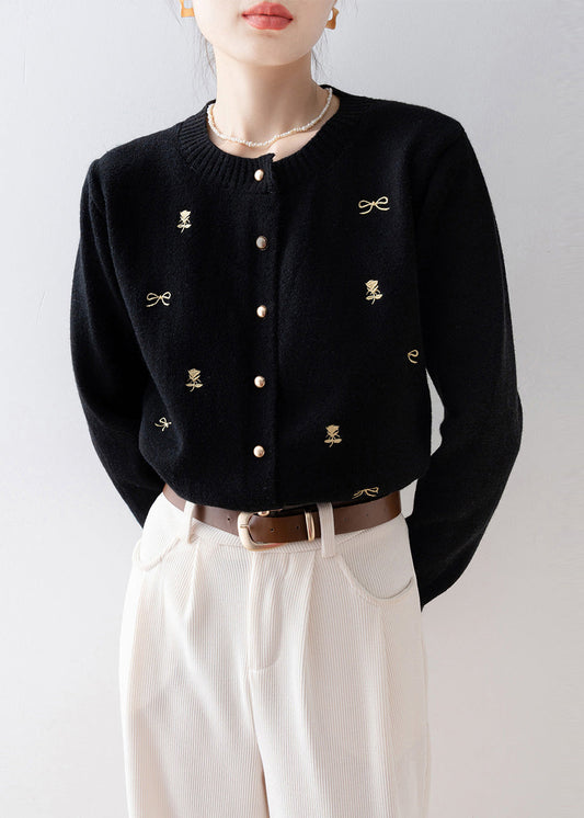 Simple Black O-Neck Embroidered Knit Cardigans Winter