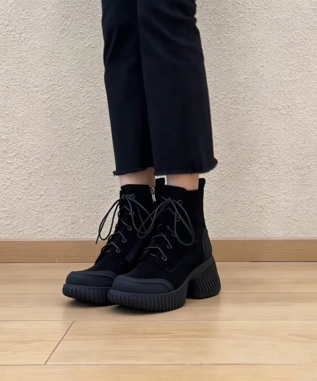 Stylish Black Lace Up Side Zipper Platform Suede Splicing Ankle Boots