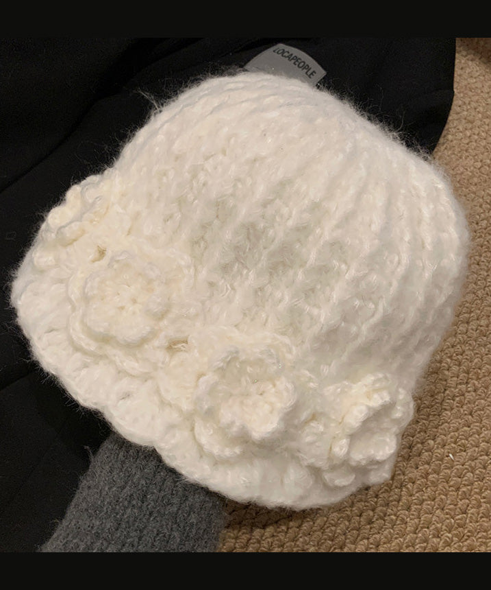 Stylish White Flower Warm Knitted Bucket Hat