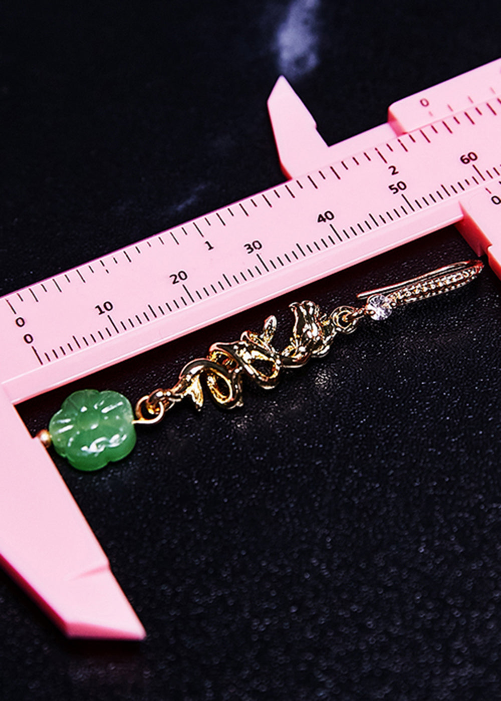 Vintage Green Sunflower Jade Gilding Drop Earrings