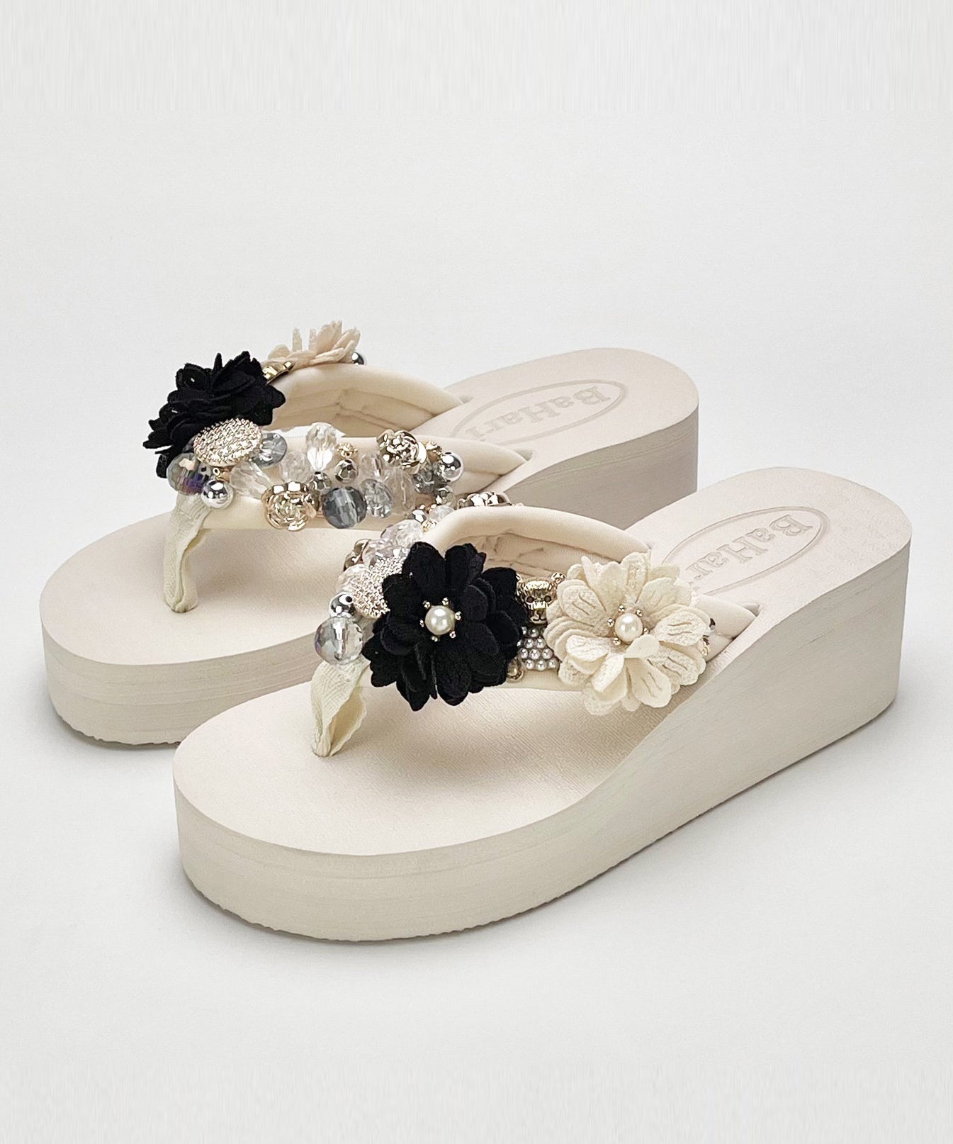 Women Platform White Flower Faux Leather Thong Sandals