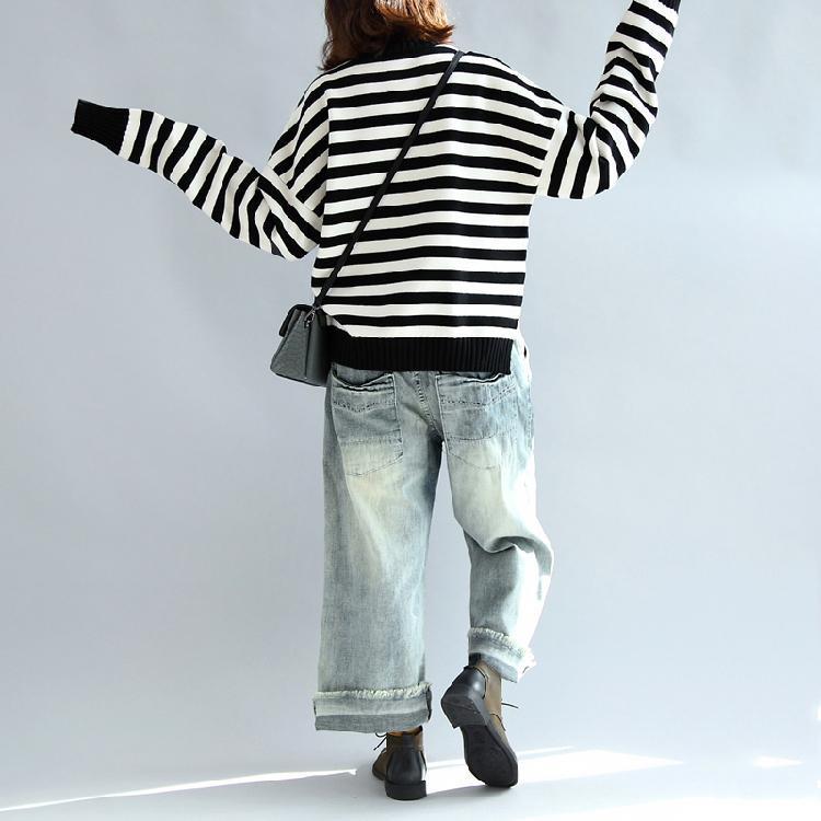2025 fashion black white striped cotton knit tops plus size asymmetric design sweater