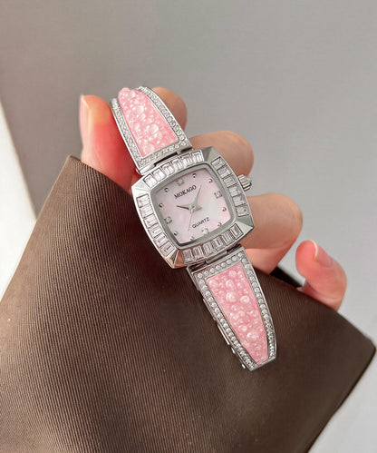 2026 New Black Metal Zircon Pearl Quartz Movement Watches