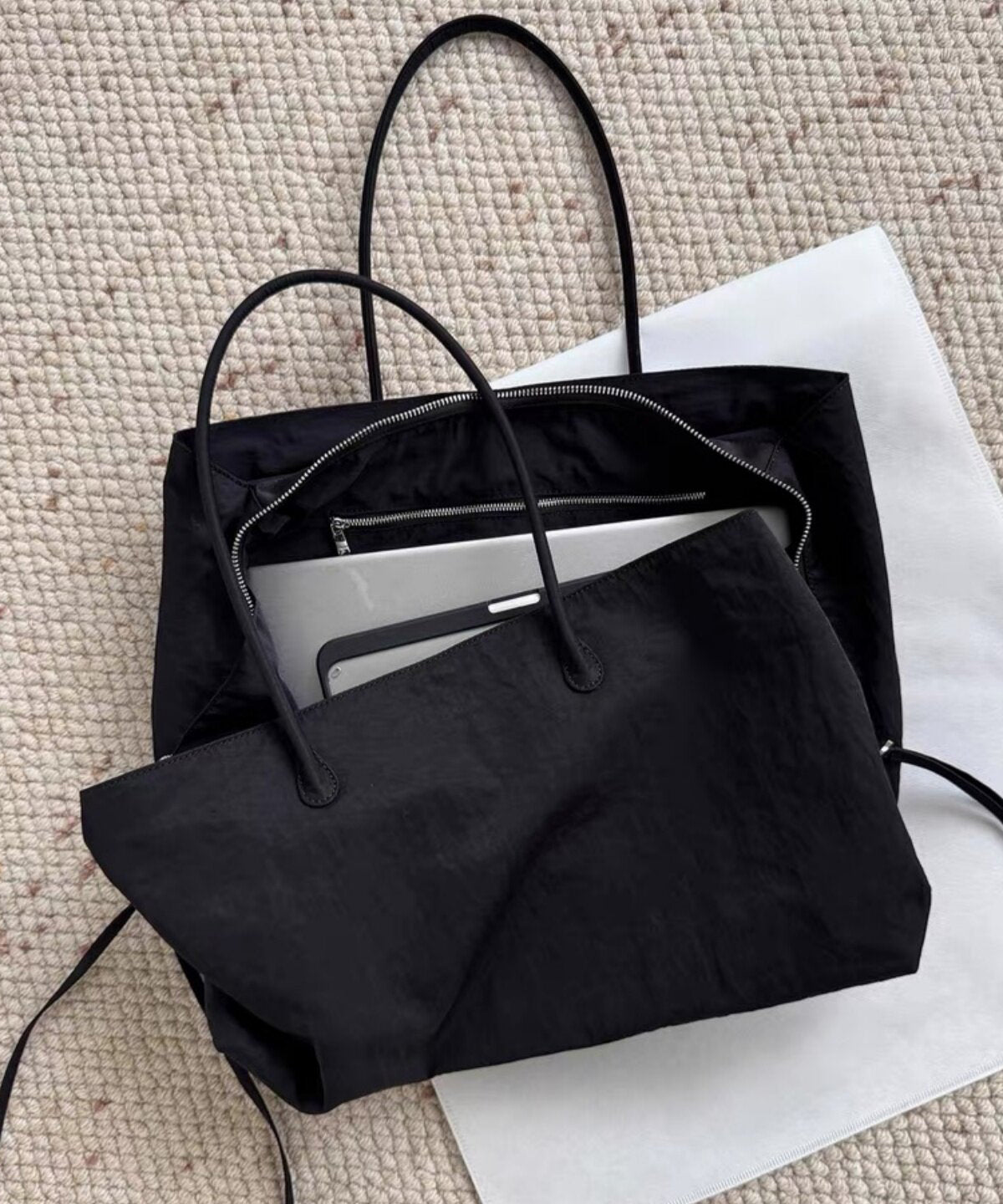 2026 New Casual Versatile Large Capacity Nylon Weekender Bag
