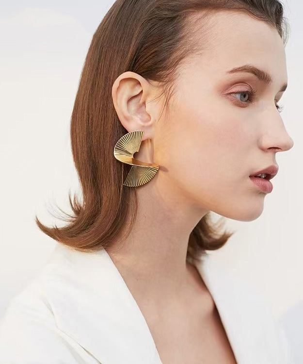 2026 New Fashionable Geometric Metal Earrings