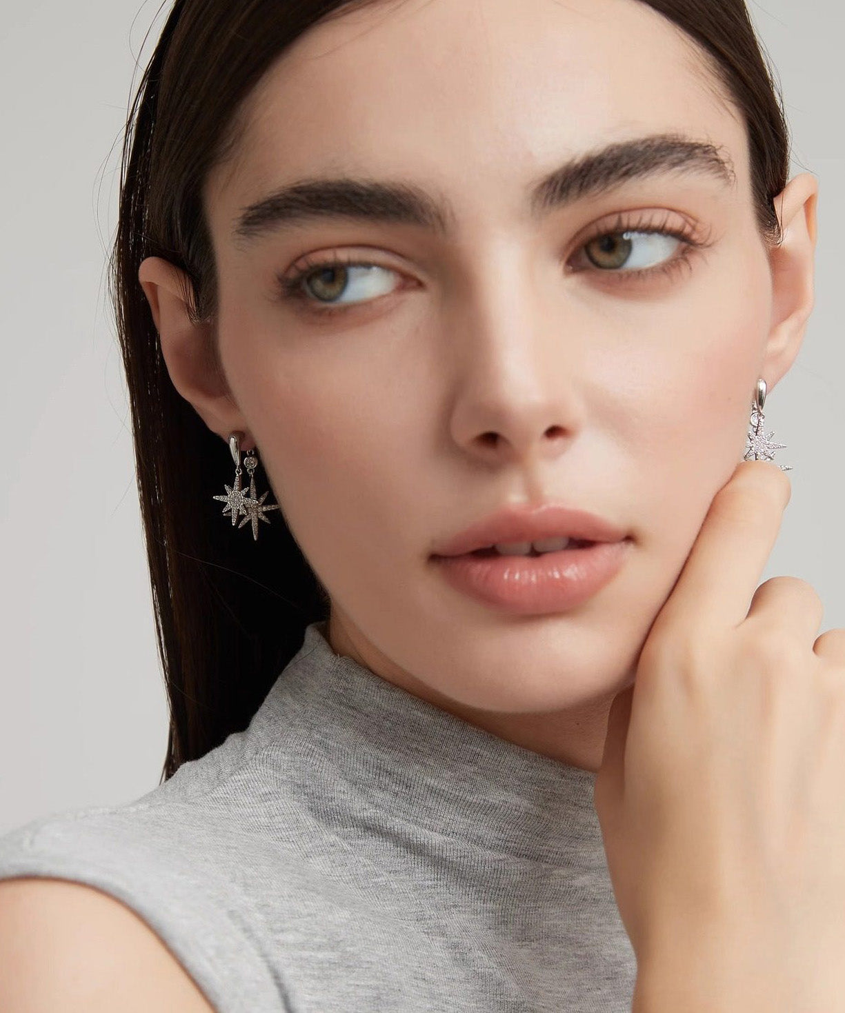 A Light Luxury Zircon Silver Two Wearing Octagonal Earrings