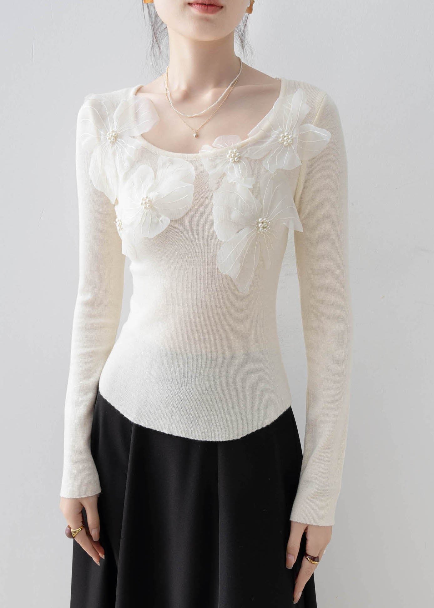 Beautiful Apricot O Neck Floral Nail Bead Knit Top Spring