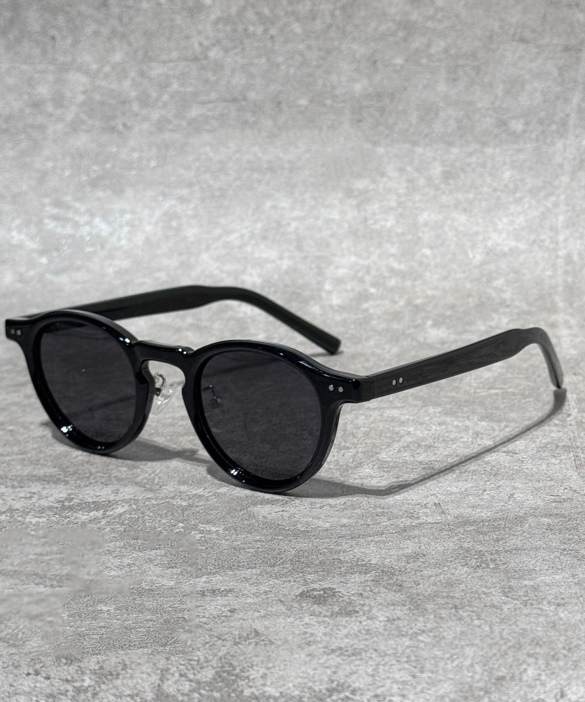 Beautiful Black Resin UV Protection Unisex Reading Glasses