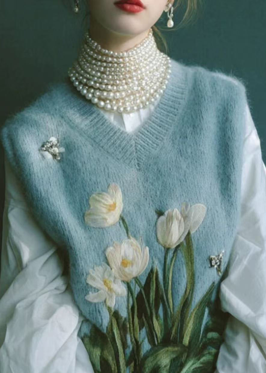 Beautiful Blue V Neck Embroidered Knit Vest Sleeveless