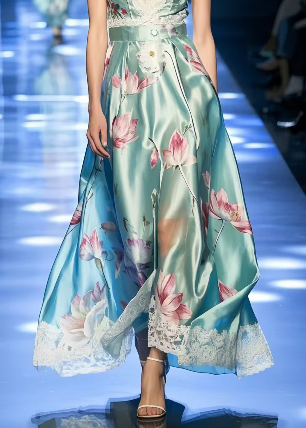 Beautiful Lake Green Print Exra Large Hem Silk Party Sundress