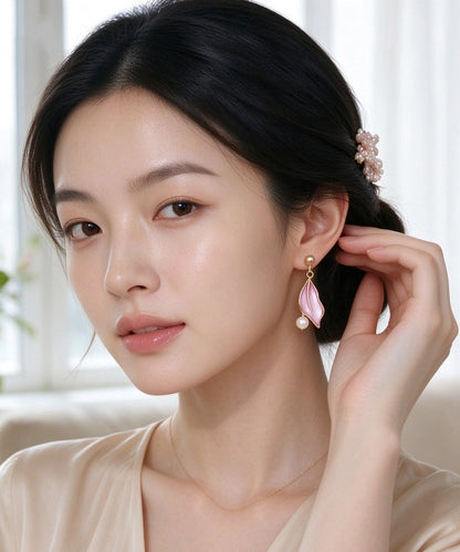 Beautiful Pearl Leaves Metal Drop Earrings