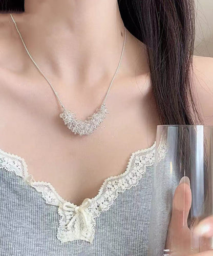 Beautiful Silk Alloy Pendant Necklace