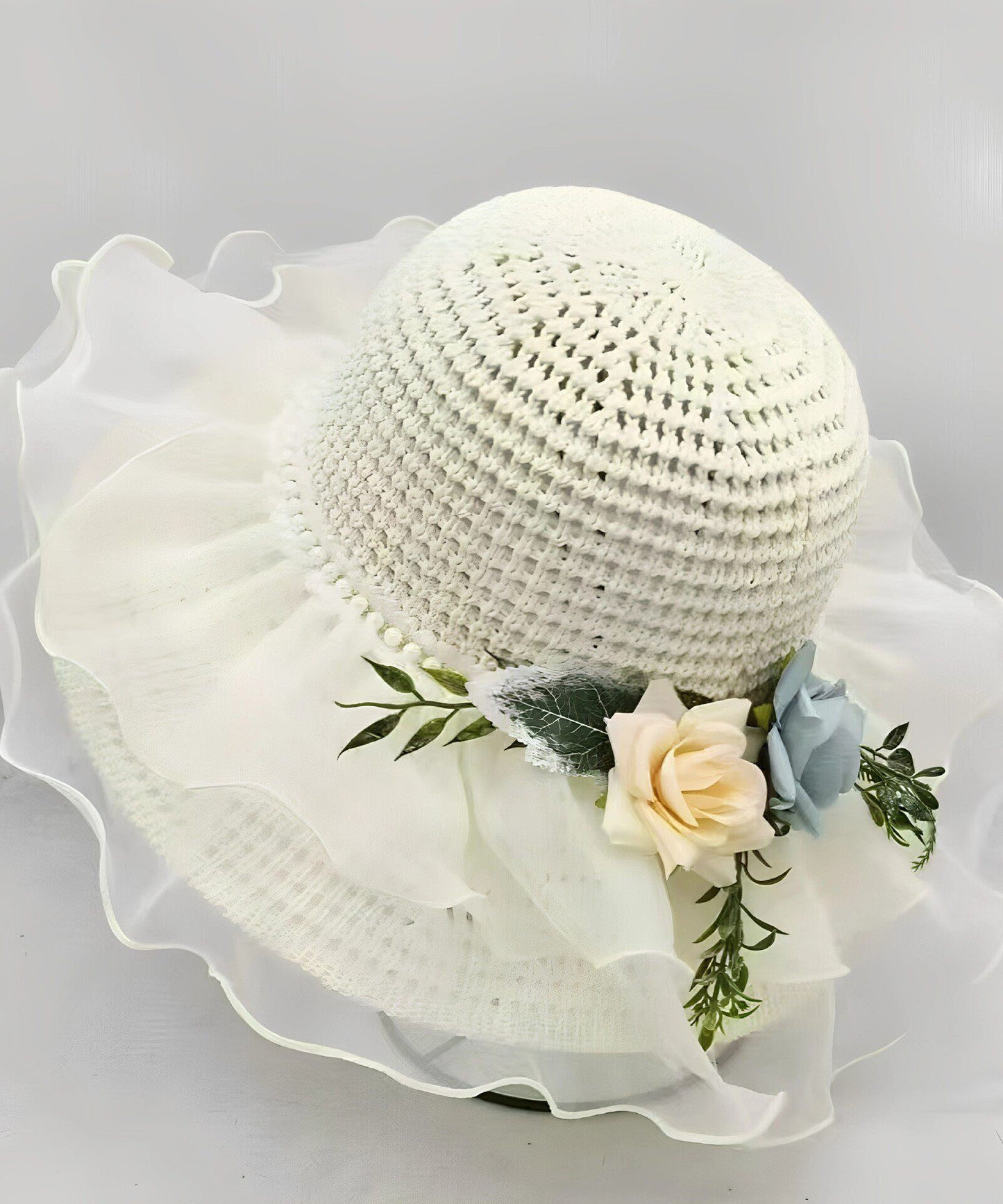 Beautiful White Ruffled Floral Nail Bead Floppy Sun Hat