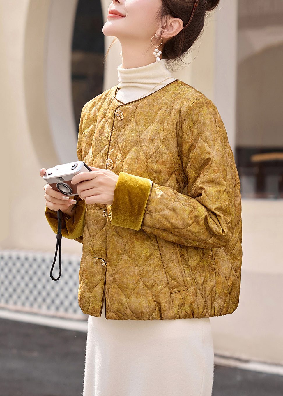 Beautiful Yellow O Neck Pockets Jacquard Fine Cotton Filled Jacket Winter