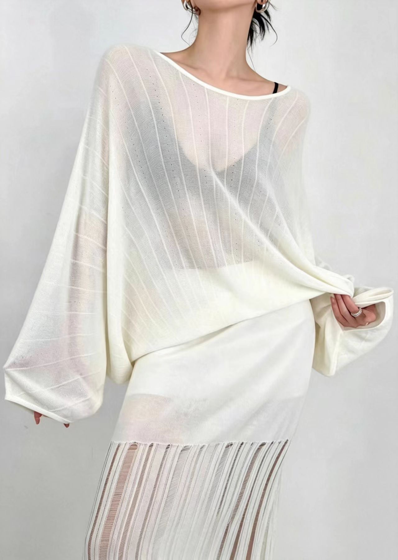Beige White Sheer Knit Top O-Neck Batwing Sleeve