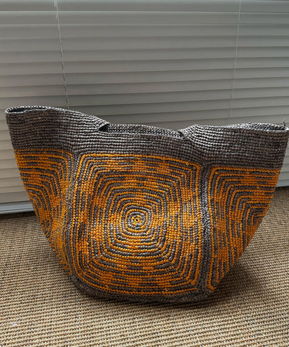 Black Striped Woven Casual Versatile Shoulder Bag