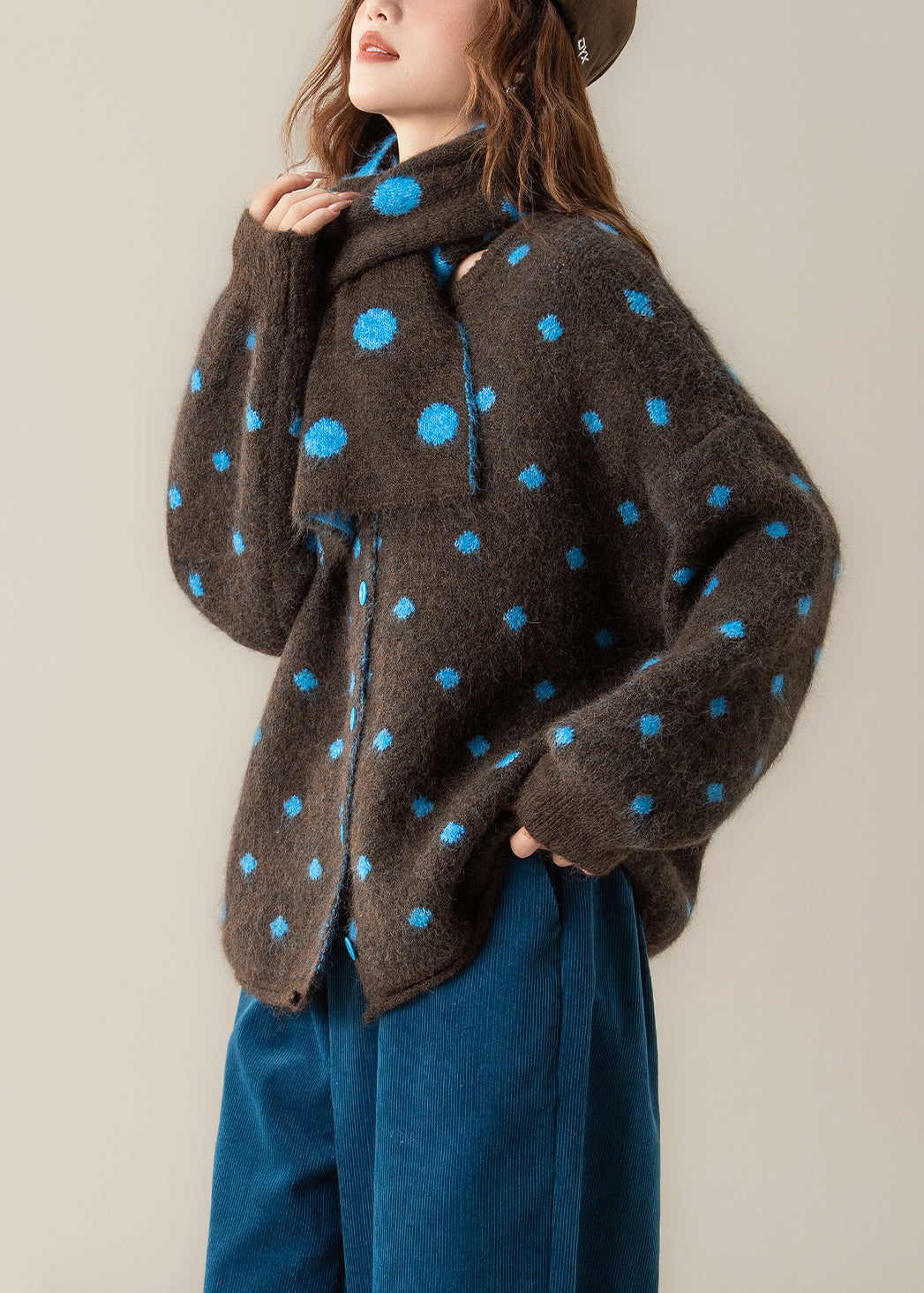 Blue Dot Cozy Scarf Knit Coats O-Neck