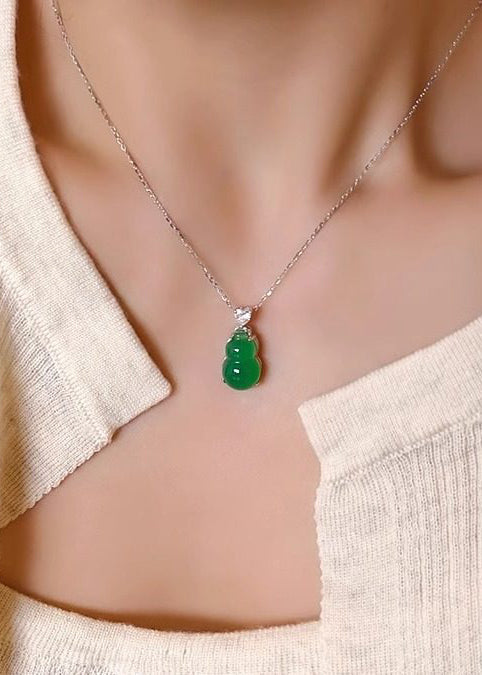 Boho Green Calabash Shaped Fine Jade Pendant Necklace