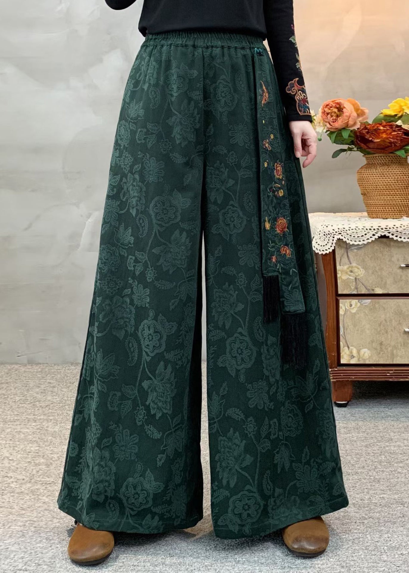 Boutique Green Pockets Jacquard Elastic Waist Cotton Pants Fall