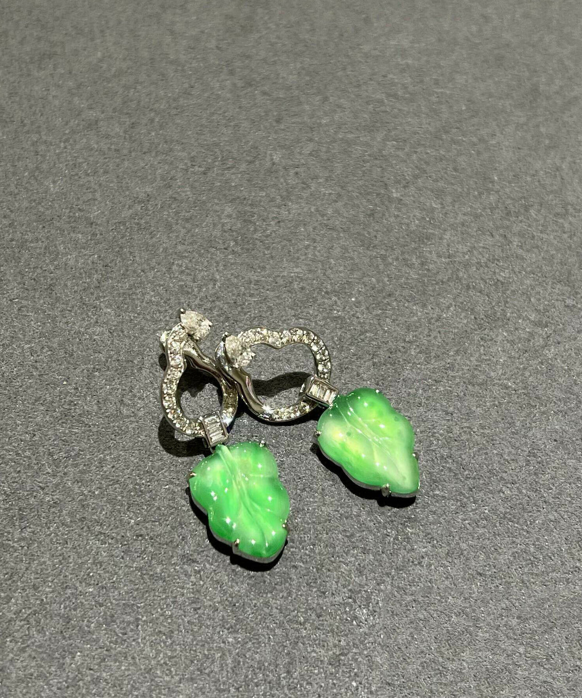 Boutique Green Sterling Silver Inlaid Zircon Jade Leaf Drop Earrings