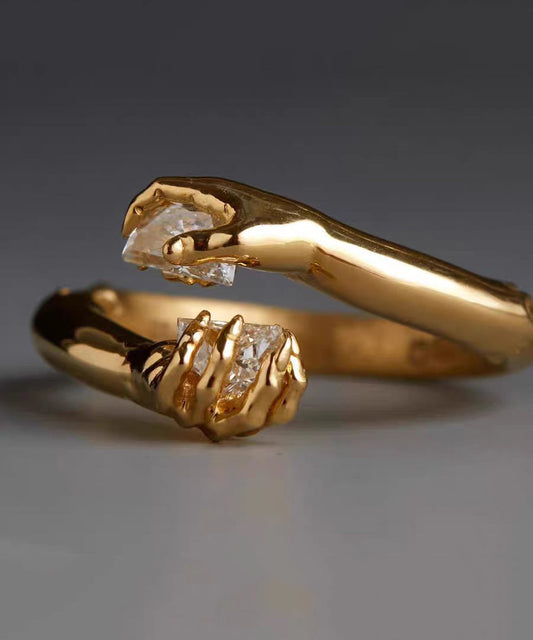 Boutique White Hand Zircon Open Mouth 14K Gold Bangl