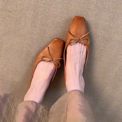 Brown Cowhide Leather Wedge Heels Shoes Splicing Bow