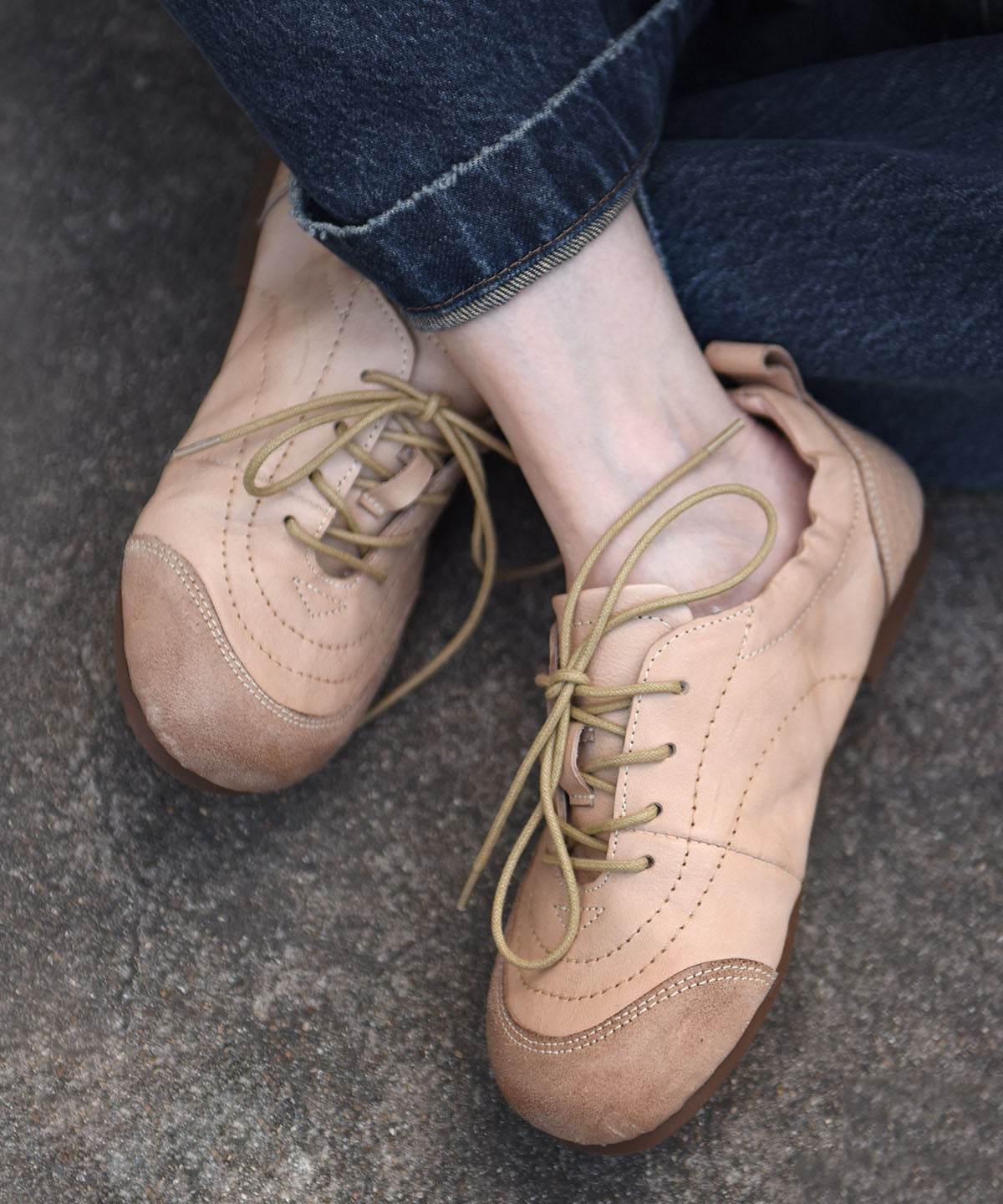 Casual Apricot Cowhide Leather Lace Up Splicing Flats