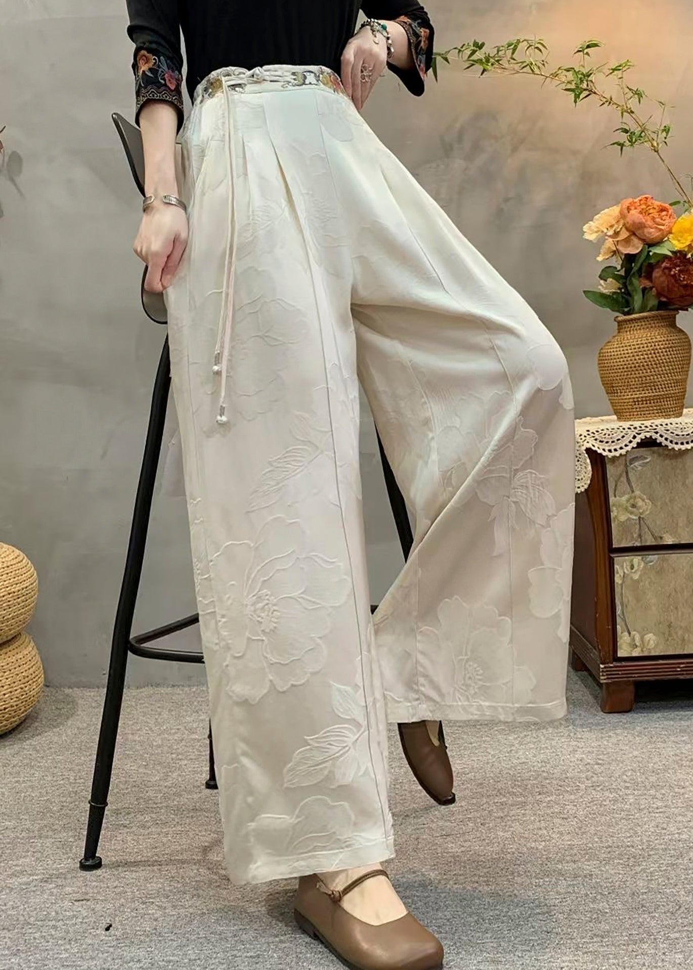 Casual Yellow Tassel Embroidered Pockets Silk Pants Fall