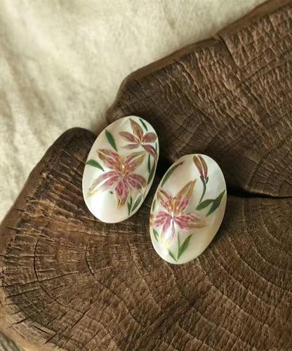 Chic Alloy Imitation Shell Lily Floral Stud Earrings