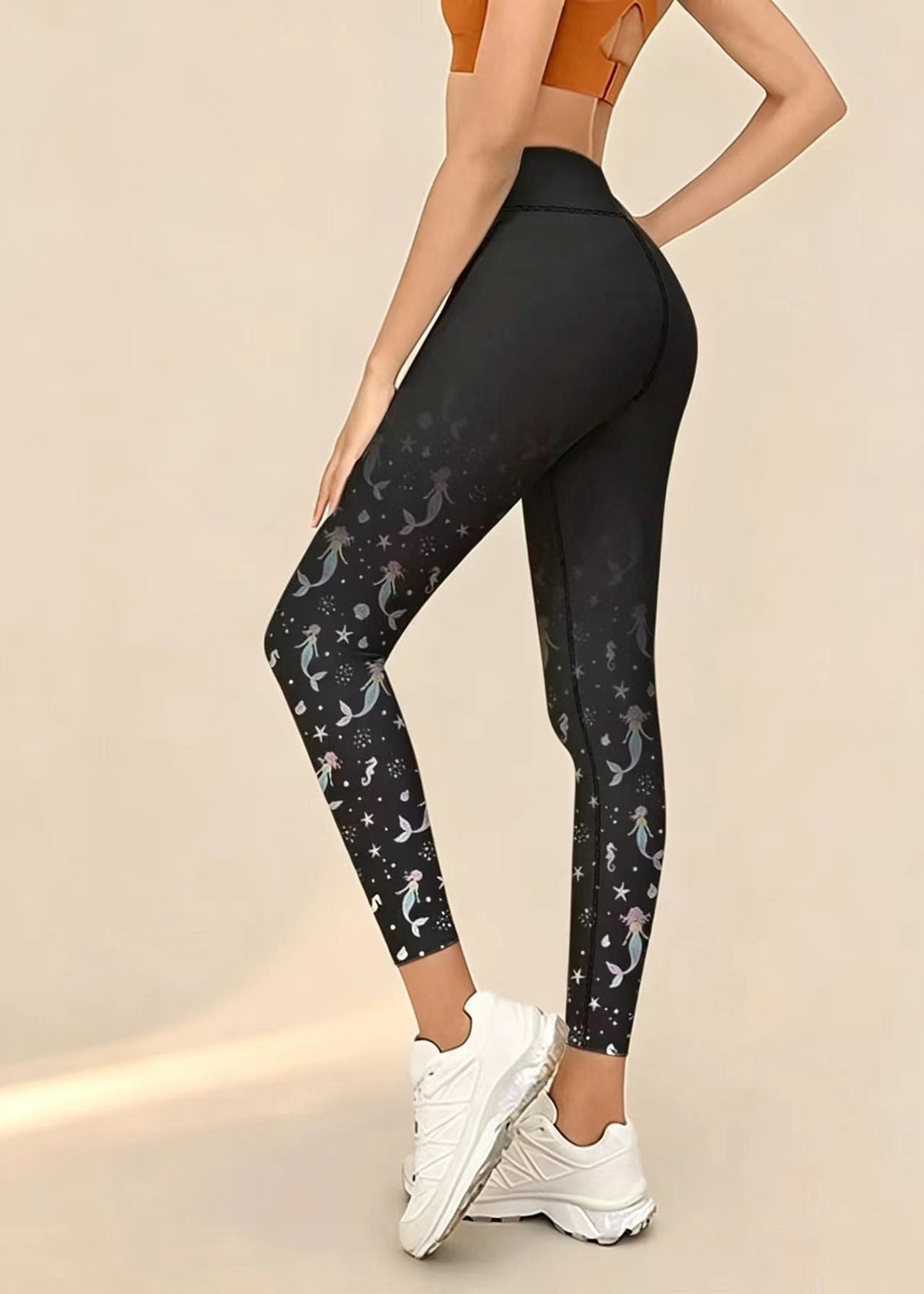Chic Black Mermaid Print Super Stretch High Waist Capri Riding Leggings