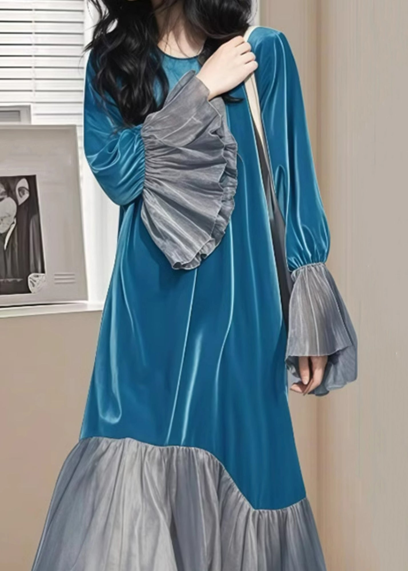 Chic Blue Wrinkled Patchwork Silk Velvet Long Dress Flare Sleeve