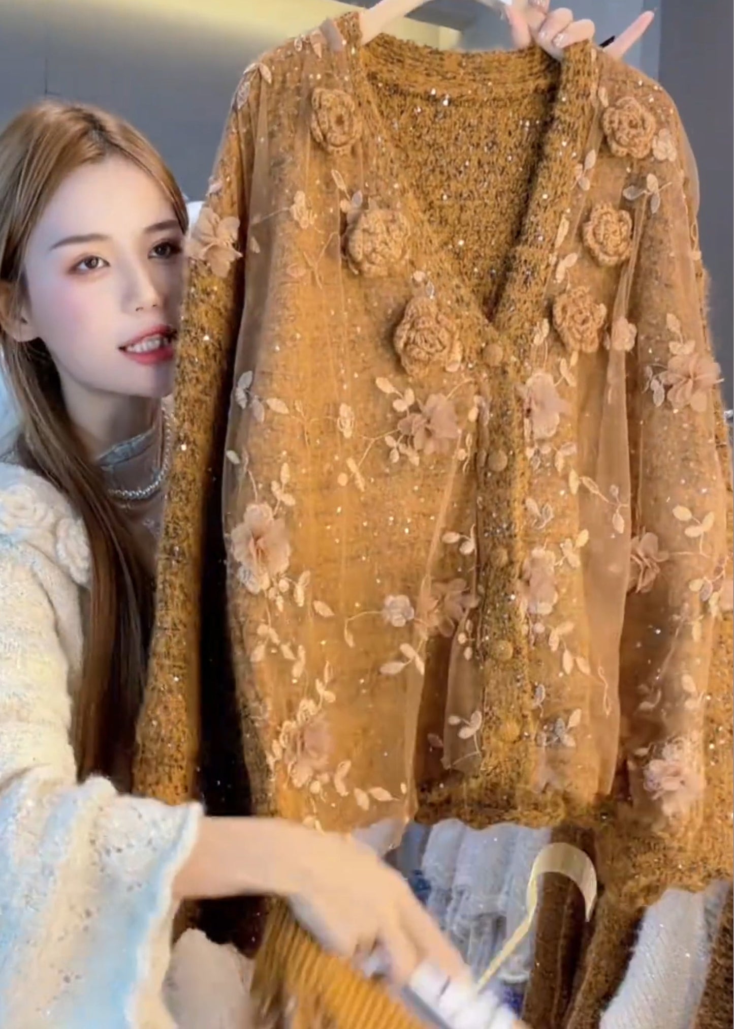 Chic Caramel Oversized Floral Decorated Knit Cardigan Winter