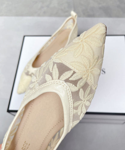 Chic Embroidered Flat Feet Shoes Apricot Breathable Mesh Pointed Toe