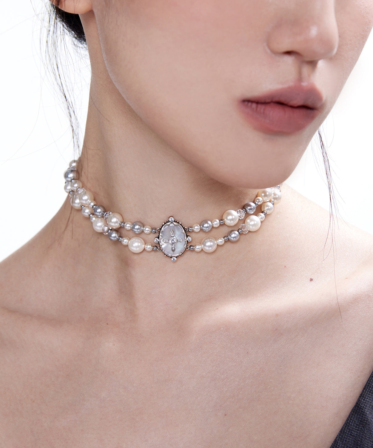 Chic Pearls Double Cross Double Layered Alloy Choker