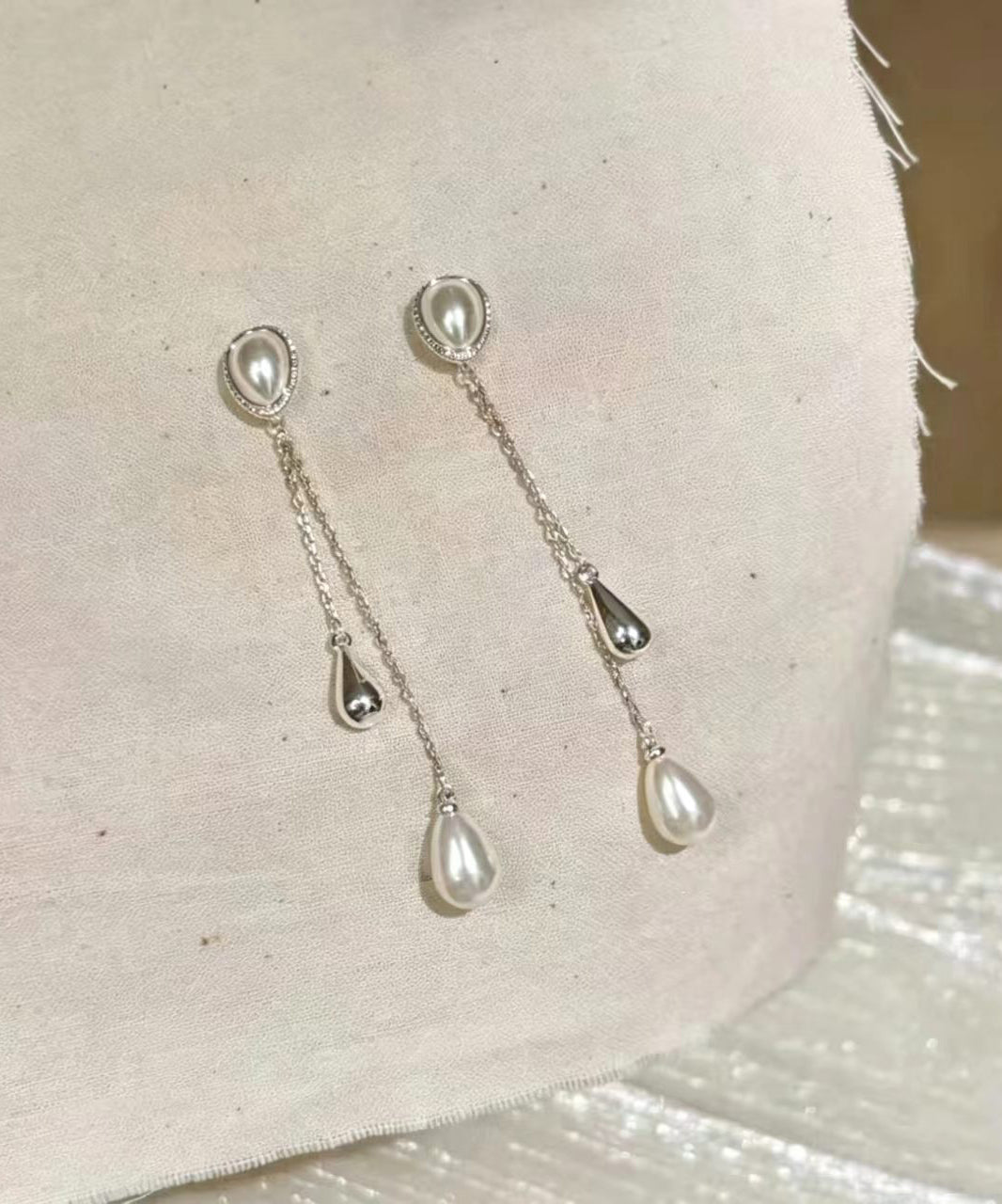 Chic Waterdrop Pearl Silver Plated Silver Needle Tassel Drop Earrings