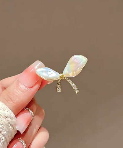 Chic Zircon Alloy Asymmetrical Pearl Bow Brooches